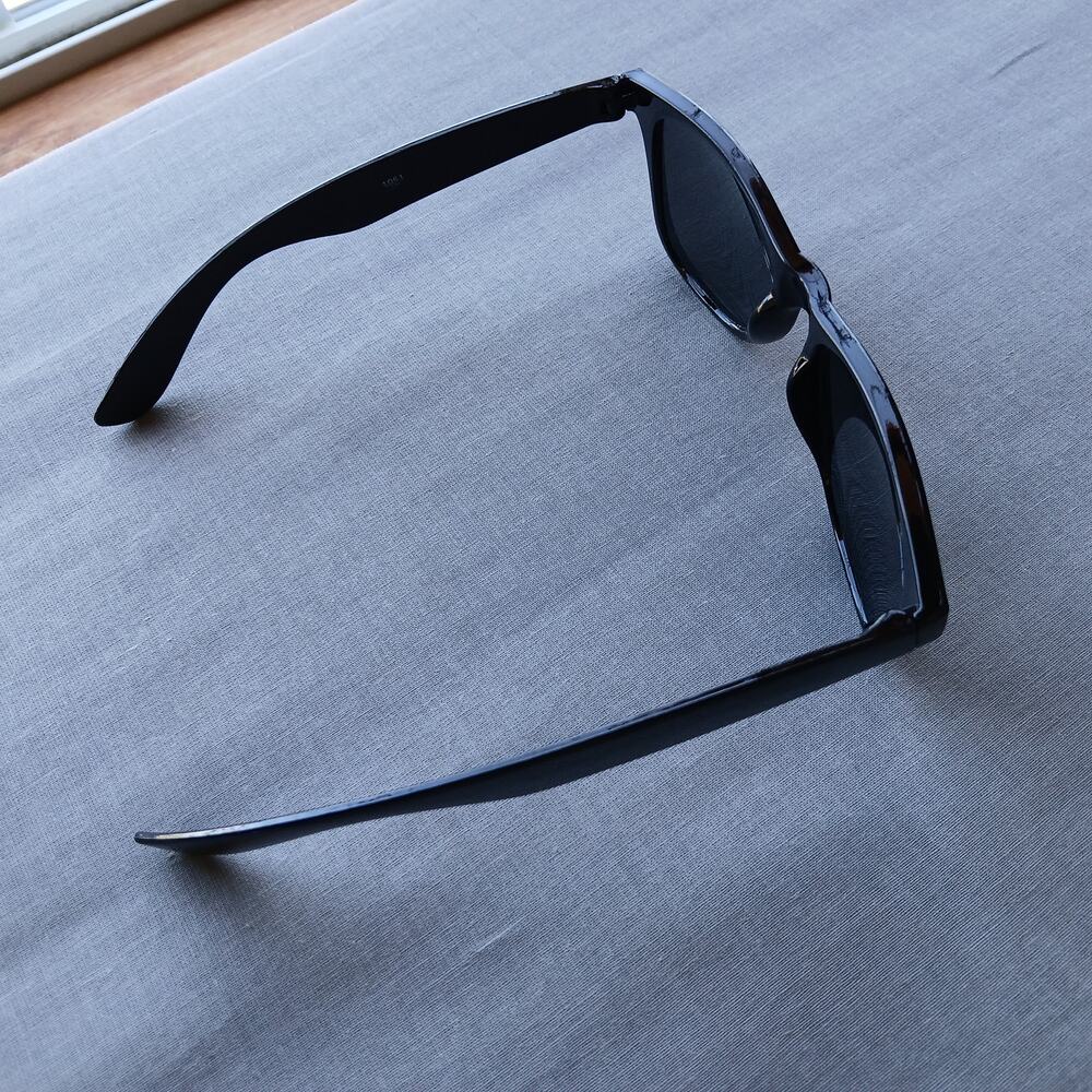 Classic Black Sunglasses OSFM adult sized simple unisex retro 80s 90s Y2K - Picture 5 of 15